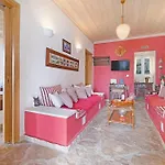 Holiday home The Sea Martin *
